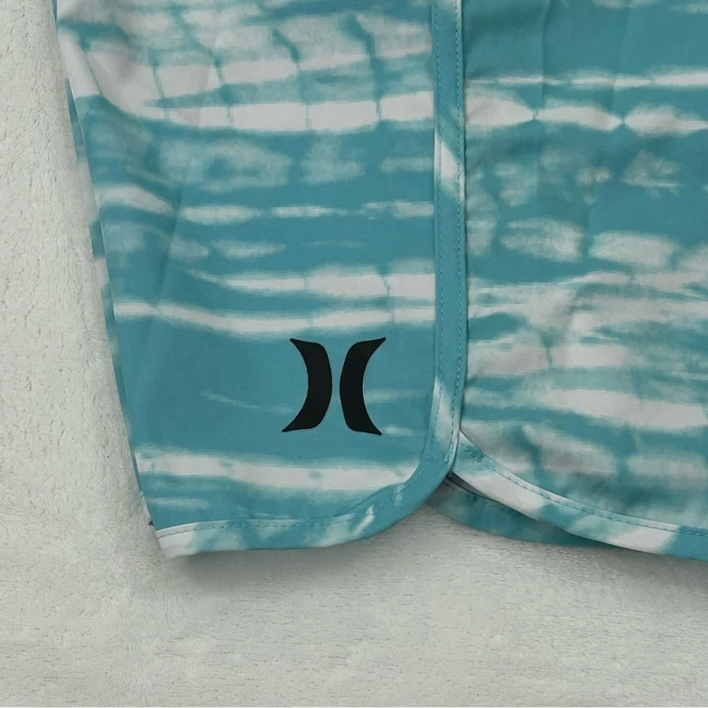 Hurley Water Blue White Striped Hawaiian Surf Swim Trunks Board Shorts Mens 32